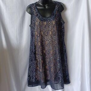 Simply Vera Wang Black Lace shift Dress Medium w/nude lining